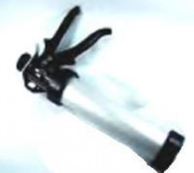 T705004 Caulking Gun 1